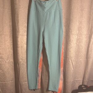 Two Honeycomb Leggings